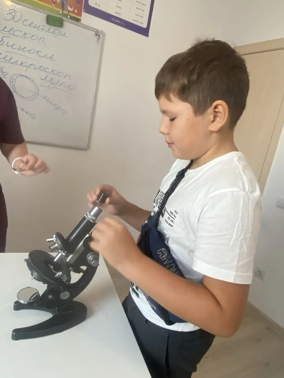 Микроскоп. Фото 3
