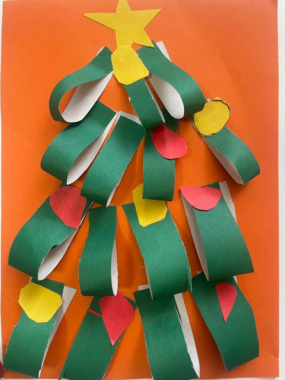 Волшебная ёлка из бумаги 26. Фото 2